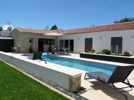 Villa in Esnandes, Charente-Maritime