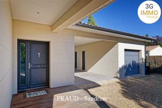 Villa in Libourne, Gironde