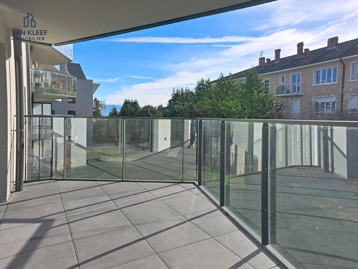 Apartment in Divonne-les-Bains, Ain