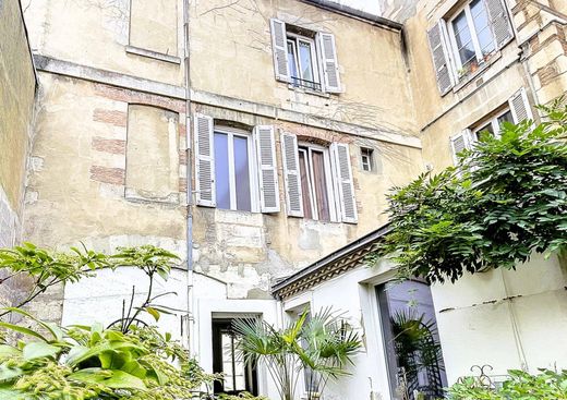 Villa in Rochefort, Charente-Maritime