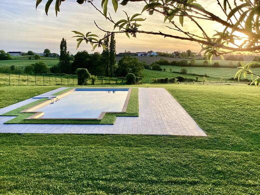 Villa a Saint-Palais, Pirenei atlantici