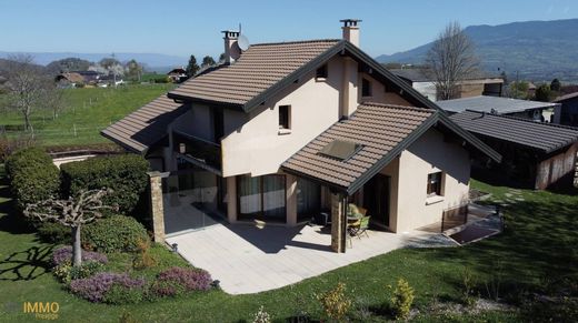 Willa w Reignier-Ésery, Haute-Savoie