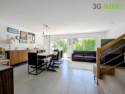 Villa a Gaillard, Alta Savoia