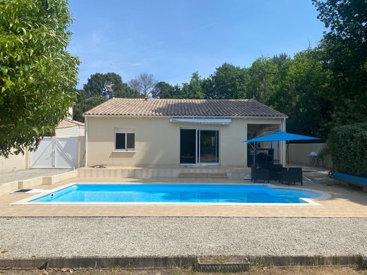 Willa w Les Mathes, Charente-Maritime
