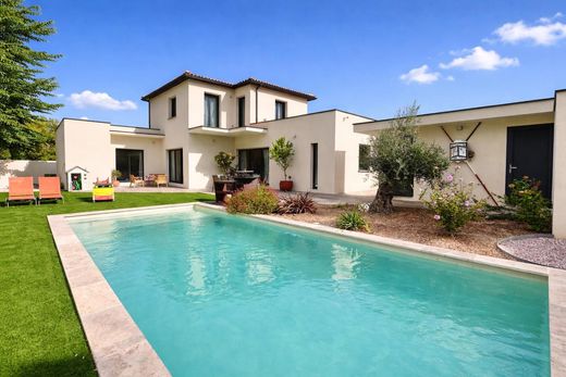 别墅  Nézignan-l'Évêque, Hérault