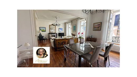 Apartment in Vannes, Morbihan