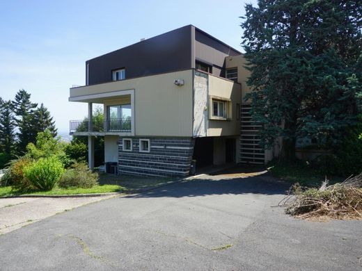 Villa in Royat, Puy-de-Dôme