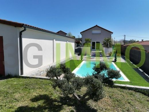 Villa in Mezel, Puy-de-Dôme