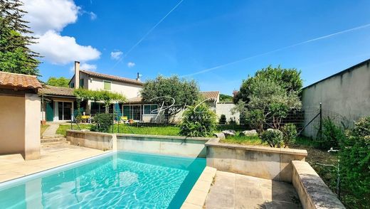 Willa w Saint-Rémy-de-Provence, Bouches-du-Rhône