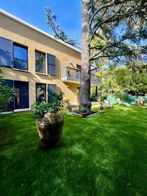Apartment in Aix-en-Provence, Bouches-du-Rhône