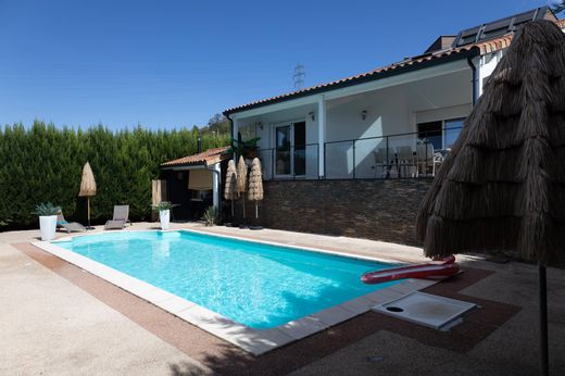 Villa in Mirefleurs, Puy-de-Dôme