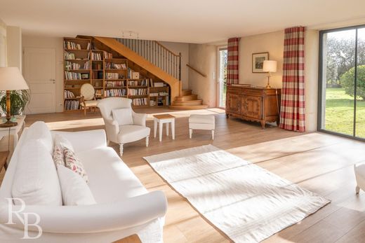 Villa in Theix, Morbihan