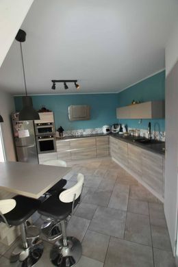 Villa in Pierrefeu-du-Var, Var