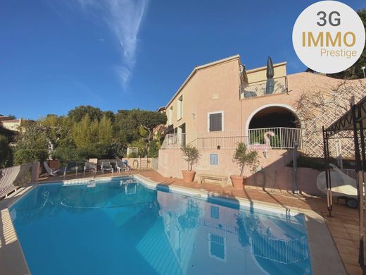 Villa in La Londe-les-Maures, Var