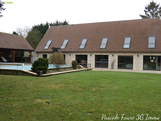 Villa in Gournay-en-Bray, Seine-Maritime