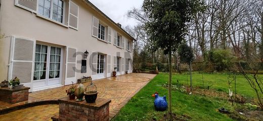 Villa in Bois-le-Roi, Seine-et-Marne