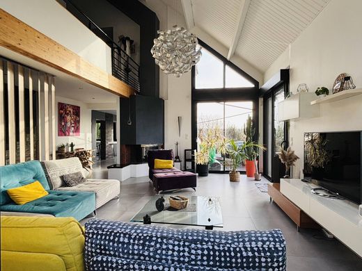 Villa in Le Mans, Sarthe