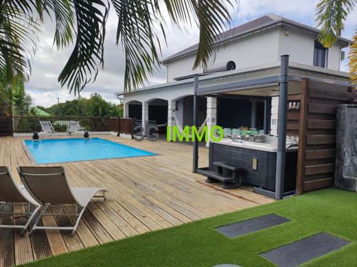 빌라 / Sainte-Anne, Guadeloupe