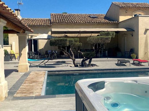 Villa in Cheval-Blanc, Vaucluse