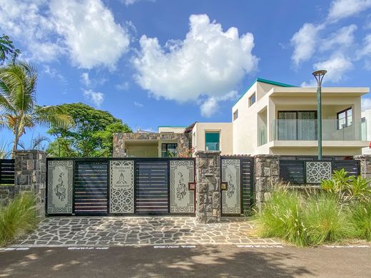 Villa in Grand Baie, Rivière du Rempart District