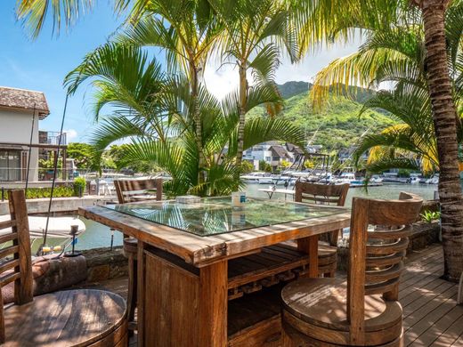 Casa di città a Grande Rivière Noire, Black River District