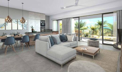 Apartment in Pointe aux Canonniers, Pamplemousses District