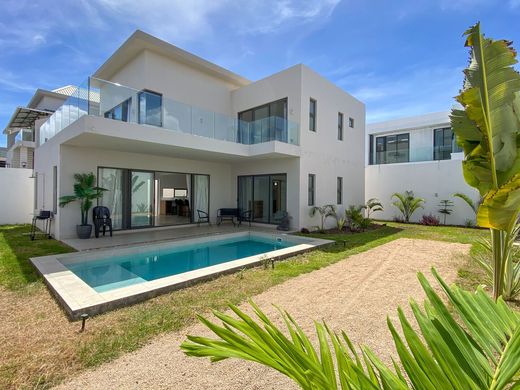 Villa in Péreybère, Rivière du Rempart District