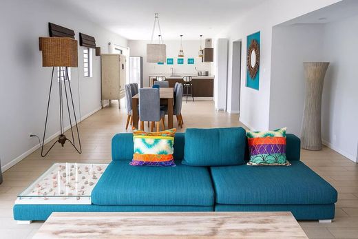 Apartment in Tamarin, Black River District