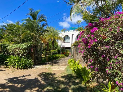 Villa in Grand Gaube, Rivière du Rempart District
