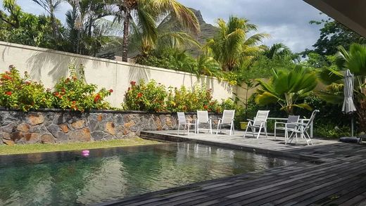 Villa in Tamarin, Black River District