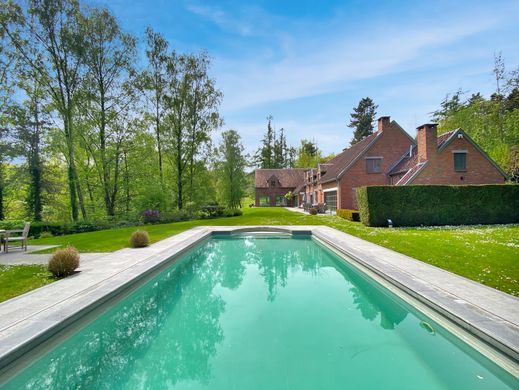 Villa in Grez-Doiceau, Walloon Brabant Province