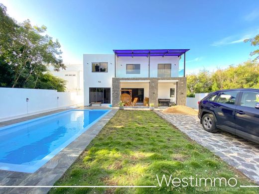 Willa w Grand Gaube, Rivière du Rempart District