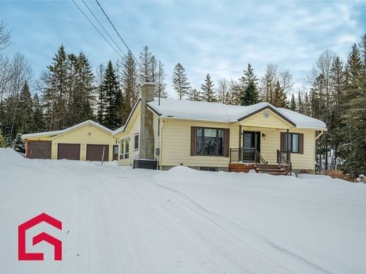 郊区住宅  Saint-Sauveur, Laurentides