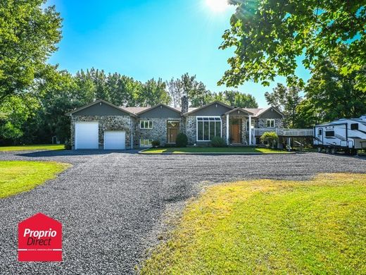 郊区住宅  Saint-Jean-sur-Richelieu, Montérégie