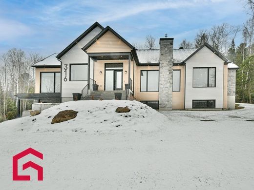 Casa de campo en Piedmont, Laurentides