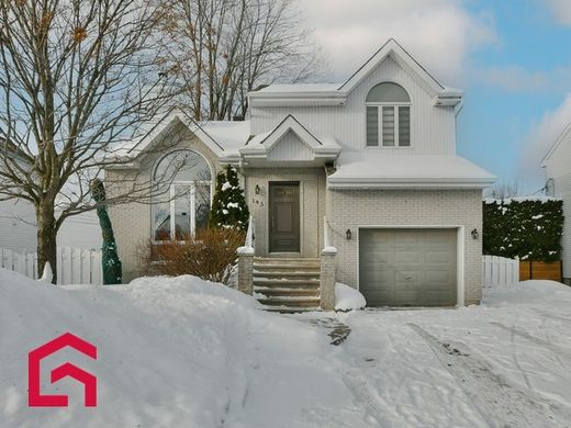 Country House in Sainte-Rose, Laval Region