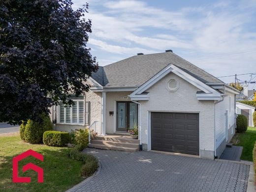 Country House in Beloeil, Montérégie