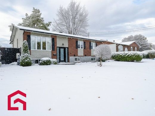 Country House in Mercier, Montérégie