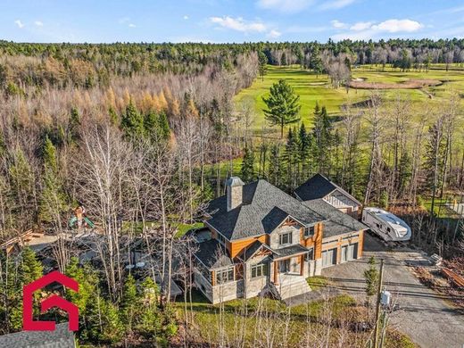 Casale a Sainte-Anne-des-Plaines, Laurentides