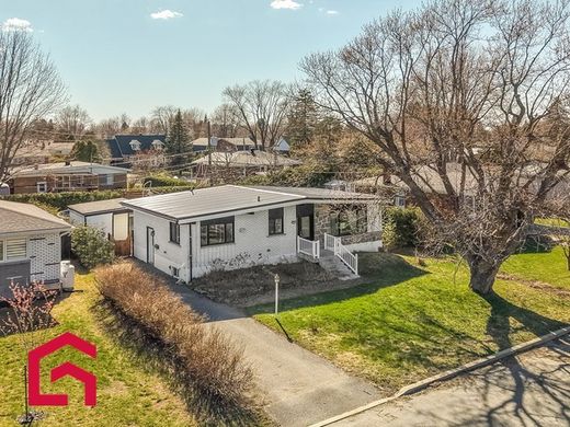 Köy evi Beloeil, Montérégie