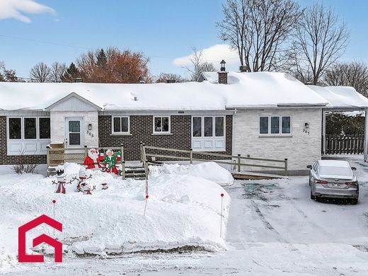Country House in Saint-Jérôme, Laurentides