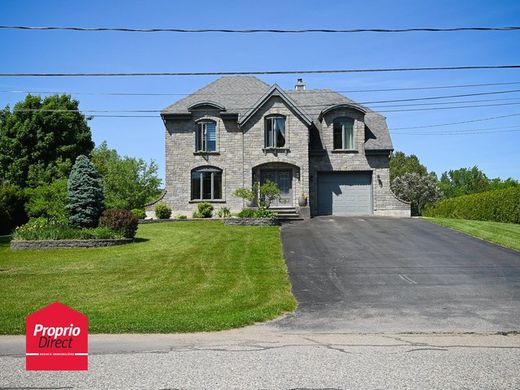 Luxury Real Estate in the county of Centre-du-Québec, Quebec ...