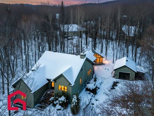 Casa de campo en Sainte-Sophie, Laurentides