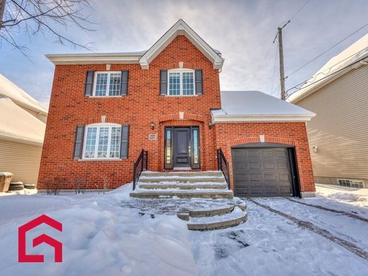Country House in Saint-Eustache, Laurentides