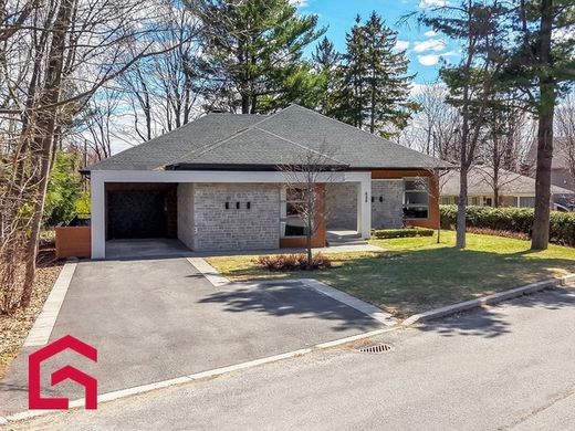 Country House in Saint-Bruno-de-Montarville, Montérégie
