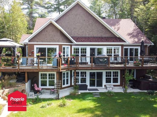 Country House in Rawdon, Lanaudière