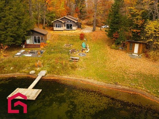 Casa de campo en Val-des-Bois, Outaouais