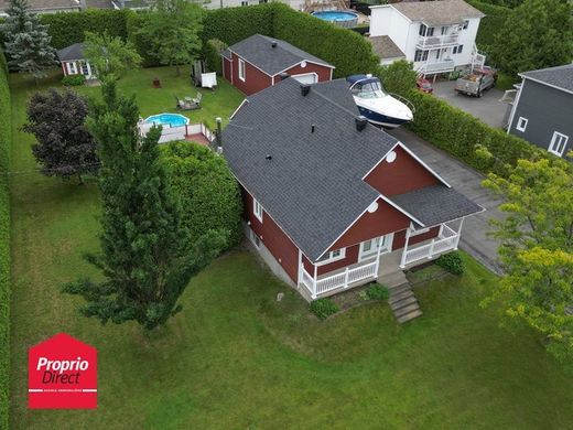 Country House in Delson, Montérégie