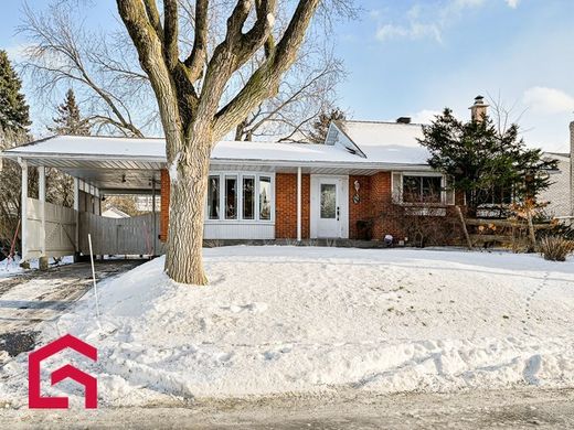 Country House in Boucherville, Montérégie