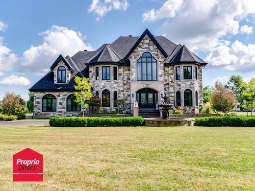 Country House in Gatineau, Outaouais